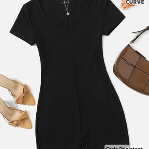 Classic Black Short-Sleeve Bodycon Shorts